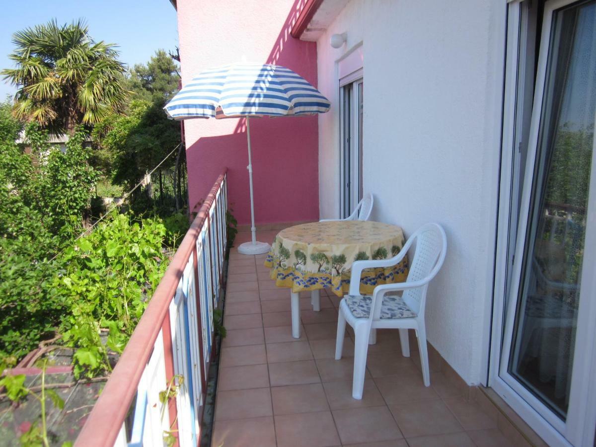 Apartman Mate Zablace Luaran gambar